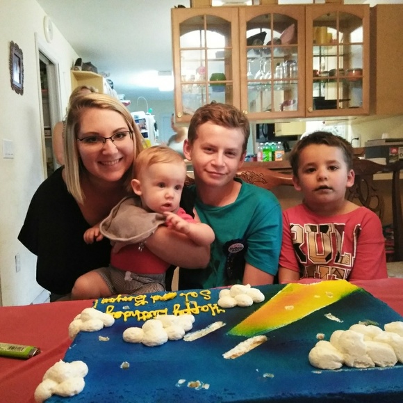 Meet your Posher, Fallon - Picture 2 of 4